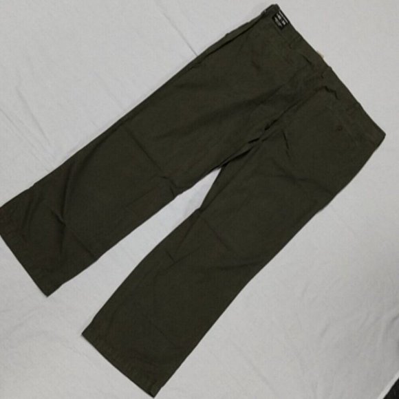 AE Mens Straight Chino Khakis - Military Green - 40x30 - NWT - Picture 2 of 5